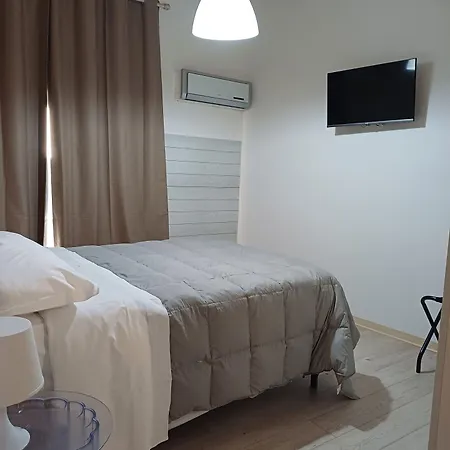 Hotel Centrale 4* סירקוזה