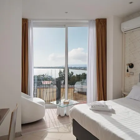Hotel Centrale סירקוזה