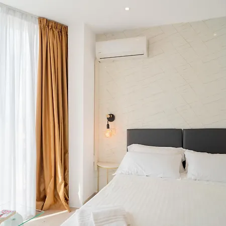 Hotel Centrale מלון סירקוזה