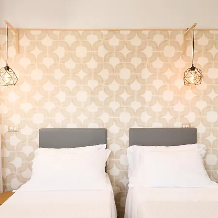 Hotel Centrale מלון סירקוזה