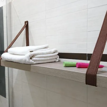 מלון Hotel Centrale 4*