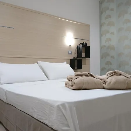 Hotel Centrale Отель Сиракузы